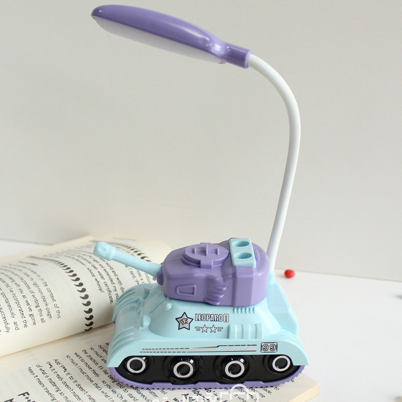 چراغ مطالعه شارزی تانک 9900